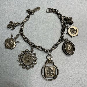 Silhouette Cameo Charm Bracelet Silver Tone 7.25 Vintage Signed Rhine Intaglio